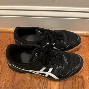 ASICS Women's Gel-Rocket 9 Volleyball Shoes, Women’s size 7